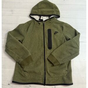 Nike Big Boys' Sportswear Winterized Tech Fleece Full-Zip Hoodie youth medium